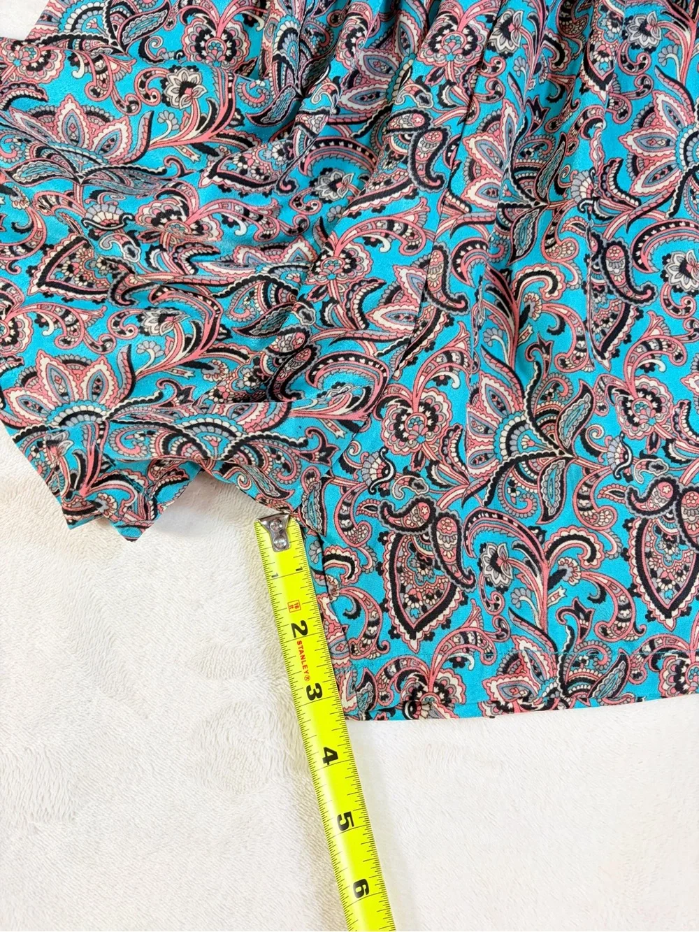 Boho Paisley Flowy Shorts -‎ High Waisted Smocked Summer Silhouette - Small
